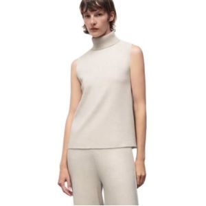 Zara Turtle Neck Sleeveless Sweater, Oatmeal, Size Medium